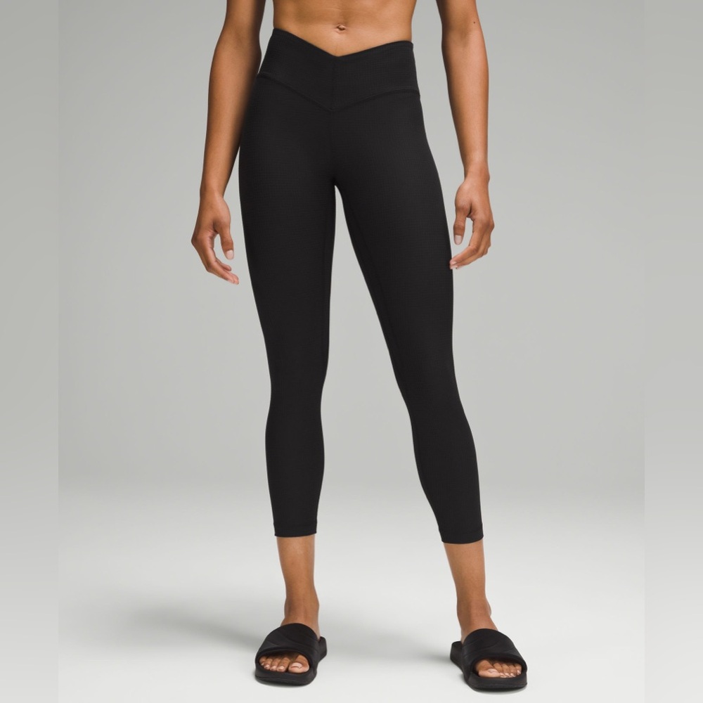 Lululemon V-Waist Yoga Tight 25" *Grid Texture